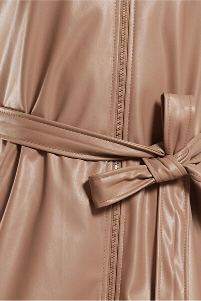 Alvina Sunny Leather Vest with Birds 45239