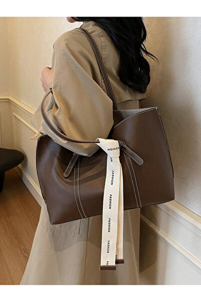 Rivina حقيبة يد وكتف نسائية كبيرة الحجم وخفيفة الوزن بتفاصيل فيونكة من موخ، ل...