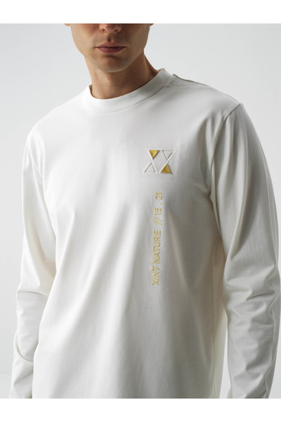 Xint Erkek Ekru Pamuk Dokulu Regular Fit Uzun Kollu Tişört