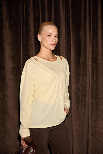 GRIMELANGE ZARREUS Kadın Omuz Dekolteli Esnek Kumaşlı Rahat Kalıp Sarı Bluz