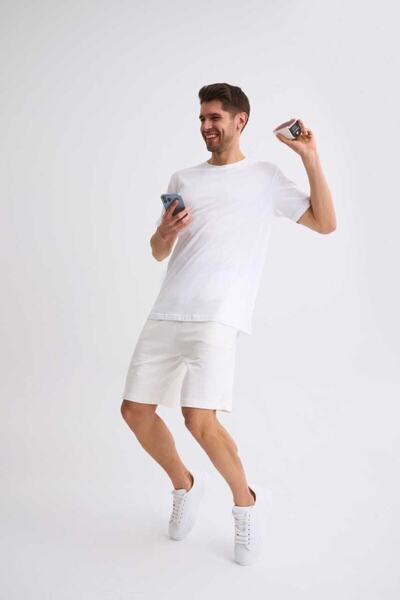 THERECOLOR Екрю Regular Fit Чоловічі шорти-бермуди з двома кишенями з органічної бавовни