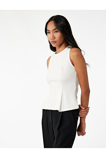 Koton Slim Fit Crew Neck Sleeveless Peplum Blouse