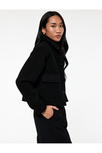 Koton Uzun Kollu Cepli Düğmeli Kısa Kaşe Mont
