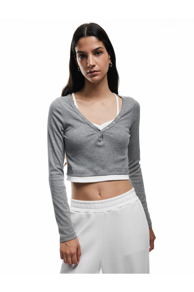 Koton Tricou crop cu decolteu în V, cu mânecă lungă, cu nasturi