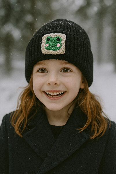 byebruketenci Beretă pentru copii din lână neagră, cu figurină broască și det...