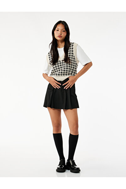 Koton V-Neck Sleeveless Knitwear Sweater