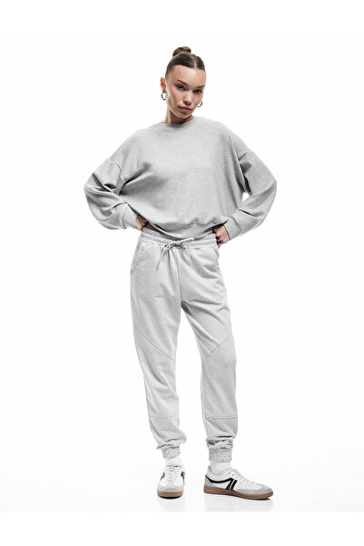 Koton Şardonlu Dikiş Detaylı Beli Bağcıklı Cepli Rahat Kalıp Jogger Eşofman Altı