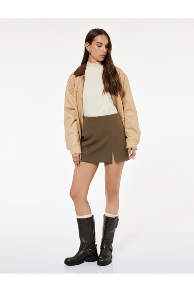 Koton Yırtmaç Detaylı Mini Şort Etek
