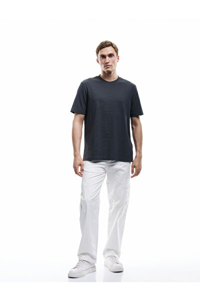 Koton Βαμβακερό κοντομάνικο μπλουζάκι με κανονική εφαρμογή με λαιμόκοψη