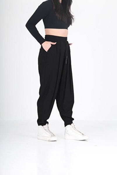 COCOPELLI Παντελόνι Jogger με μαύρο πλισέ ύφασμα Bürümcük