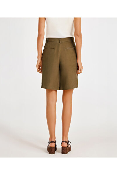 Yargıcı Düz Kalıplı Bermuda