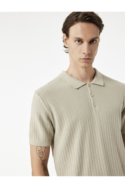 Koton Regular Fit Kısa Kollu Pamuklu Dokulu Düğmeli Polo Yaka Triko Tişört