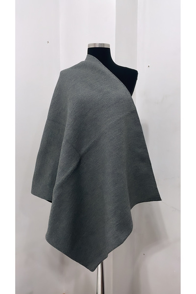 Onur Etol - Düz Renk Omuz Atkısı Dokuma Kumaş Kışlık Kadın Şalı Geniş Ebat Standart Kaliteli Ürün (GRİ)