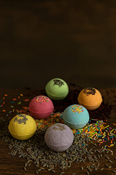 Lotus Banyo Bombası 6’lı 80gr – Bitkili Pedikür İçin Doğal El Yapımı Set