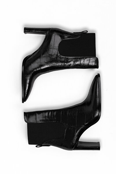 Tasarım Urban Class Series Patterned Shiny Leather Look Pointed Toe Thick Heeled Modern City Style Boots