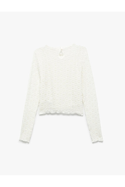 Koton Uzun Kollu Dik Yaka Fırfır Detaylı Dokulu Crop Bluz