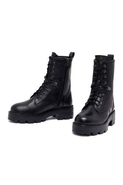 Derimod Kadın Siyah Fermuarlı Deri Postal Bot 25WFD186218