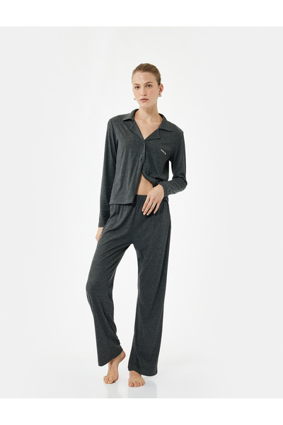 Koton Set de pijamale cu mâneci lungi, cu guler clasic, cu nasturi