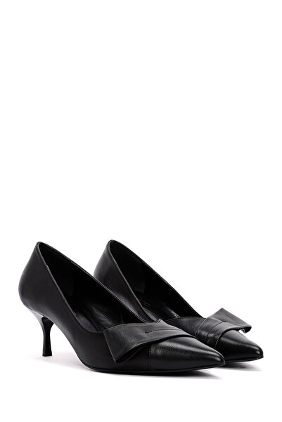 Derimod Kadın Siyah Kısa İnce Topuklu Deri Ayakkabı 25AFD130118