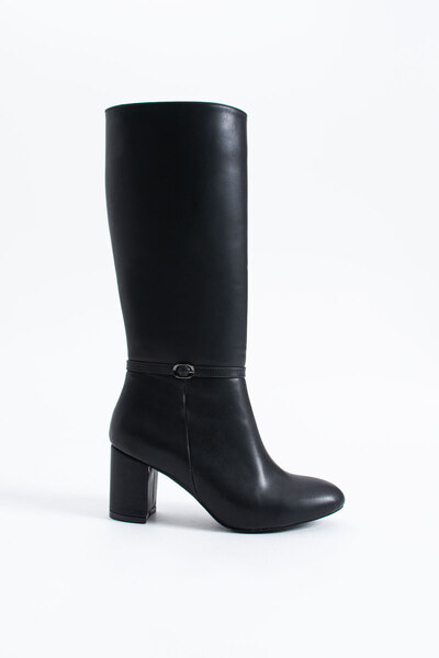 Siena Shoes حذاء روبرت نسائي بكعب عالي وتفاصيل مشبك باللون الأسود