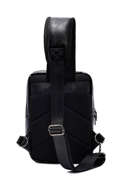 Derimod Erkek Siyah Çapraz Çanta 25SBD300618