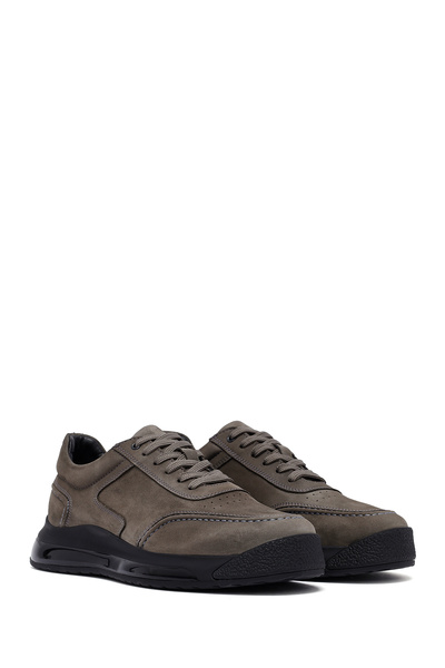 Derimod Erkek Gri Bağcıklı Kalın Tabanlı Nubuk Deri Sneaker,Kışlık Spor Ayakkabı 25WFD6114V3
