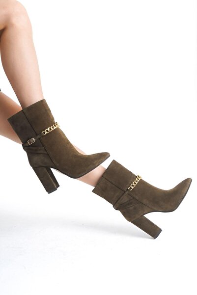Mubiano Collection Mubiano Genuine Leather Collection Γυναικείες μπότες με τακούνι με λεπτομέρεια από αλυσίδα από σουέτ χακί - MCALM23142 - HK