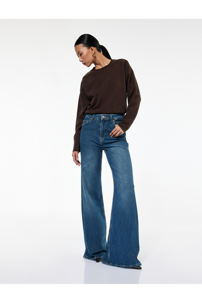 Koton Джинси-кльош з нормальною талією, застібнуті на ґудзики та кишені