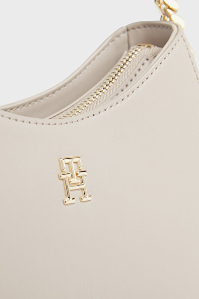 Tommy Hilfiger TH REFINED CHAIN SHOULDER BAG