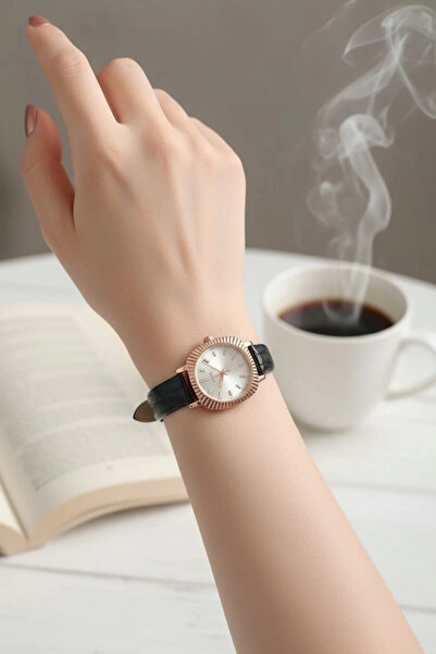 MİLABELLA Quintessa Siyah Yılan Deri Kordonlu Geometrik Minimal Kadın Kol Saati