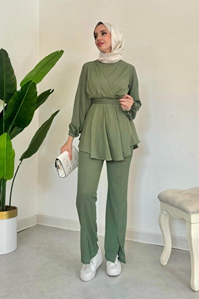 Tesettür Diyarı بدلة حجاب متقاطعة على شكل حرف V مع بنطلون نسائي