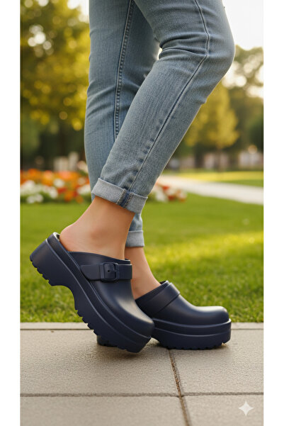 Shubuu Γυναικείες παντόφλες με σφήνα τακούνι Eva Sabo Doctor Nurse Medical Cook