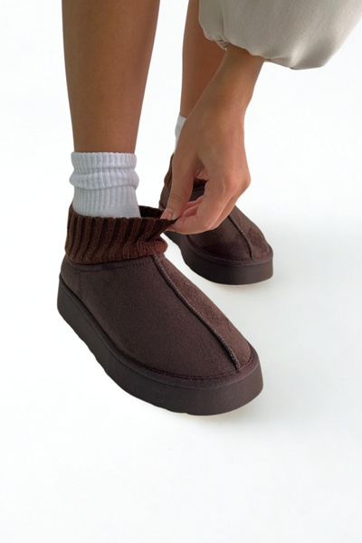 inizio Γυναικείες μπότες καφέ με γούνα εσωτερικά GD051