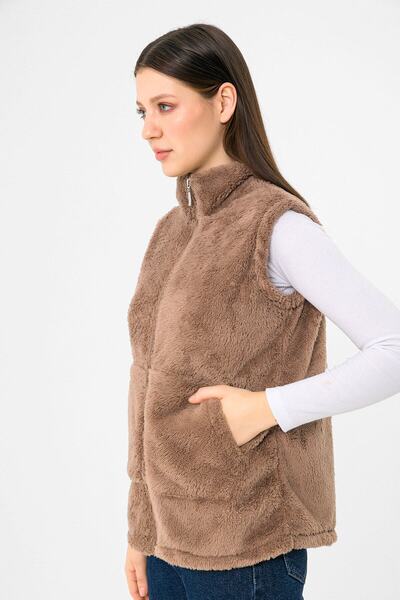 EtkiModa Дамска плюшена жилетка с цип и стояща яка от норка