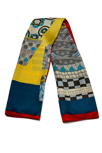 Nish&Chic وشاح من الساتان منقوش