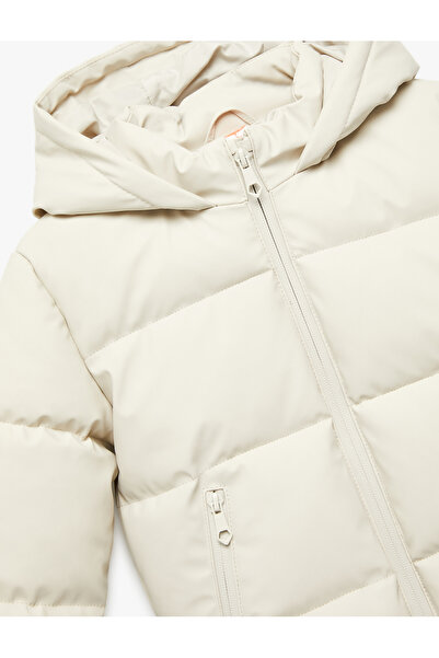 Koton Hooded Long Sleeve Puffer Jacket with Pockets and Zipper