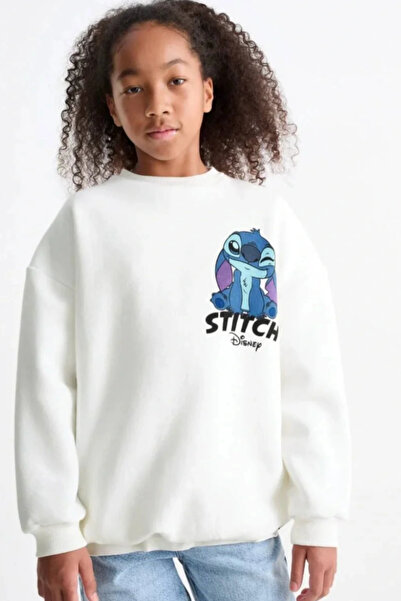 Kidmark Çocuk Modası سويت شيرت بناتي مطبوع عليه ستيتش باللون الأبيض مصنوع من ...