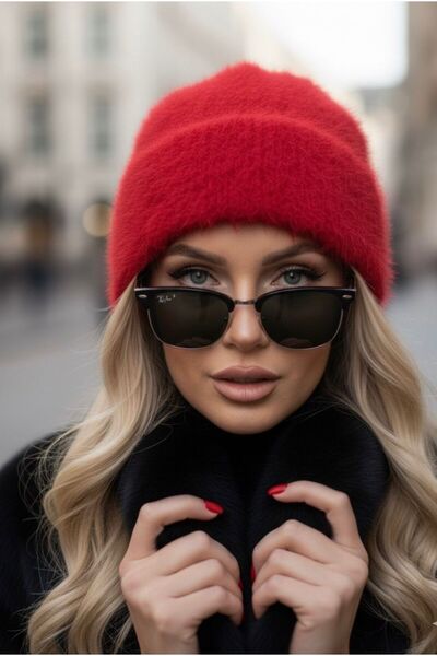 Goldmine Kadın Yumoş Tüylü Bere Kırmızı