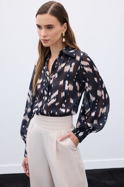 Sateen Geniş Manşetli Desenli Gömlek - Siyah