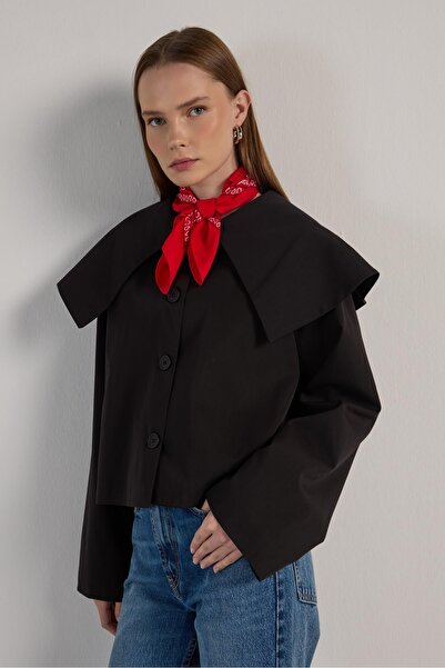 minaaise Trench scurt negru cu design premium pentru femei 30011