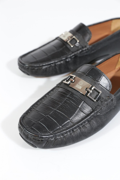 DGN 1014 Men's Comfort Shoes with Metal Accessories