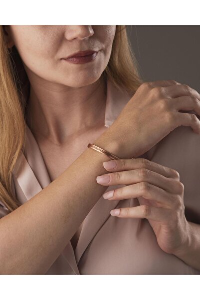 Sırlı Sepet İçi Çizgi Desenli Dışı Ayetel Kürsi Yazılı İnce Bakır Bilezik