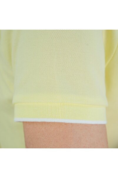 Giordano Women's Cotton Lycra Slim Fit Solid Polo