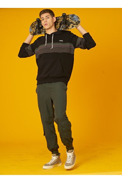 Nani | Siyah Rengi, Renkli Çizgili Kumaş Oversize Unisex Sweatshirt