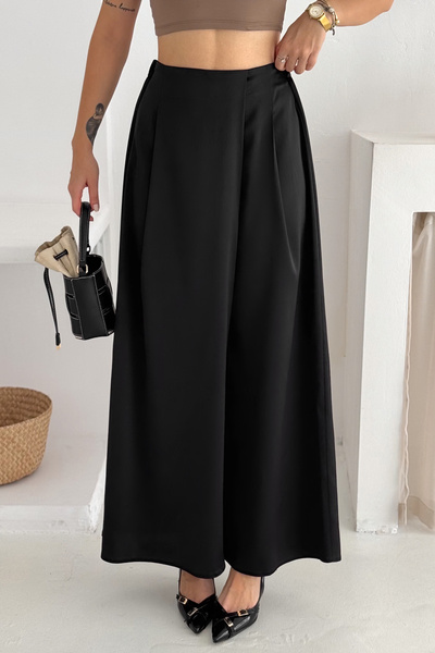 Noa Noa Women's Pleated Wide-Leg Satin Fabric Pants – Strong & Timeless Style