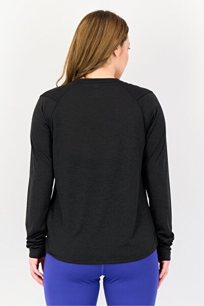 New Balance Women Standard Fit Long Sleeve Training Top, Black