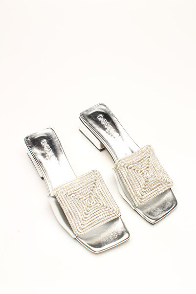 İDİL BEYAZ CİLT TAŞLI KADIN TERLİK