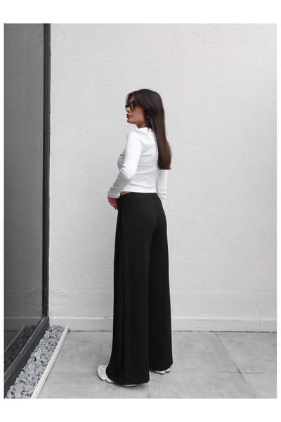 ESRAHELVACI Wide Leg Modal Pants with Side Pleat Detail