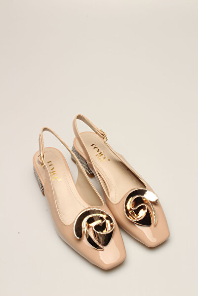 İDİL كعب نسائي من الجلد اللامع باللون البيج