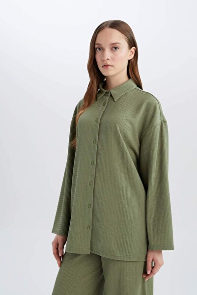 DeFacto Relax Fit Polo Yaka Bürümcük Uzun Kollu Gömlek D7520AX25SP